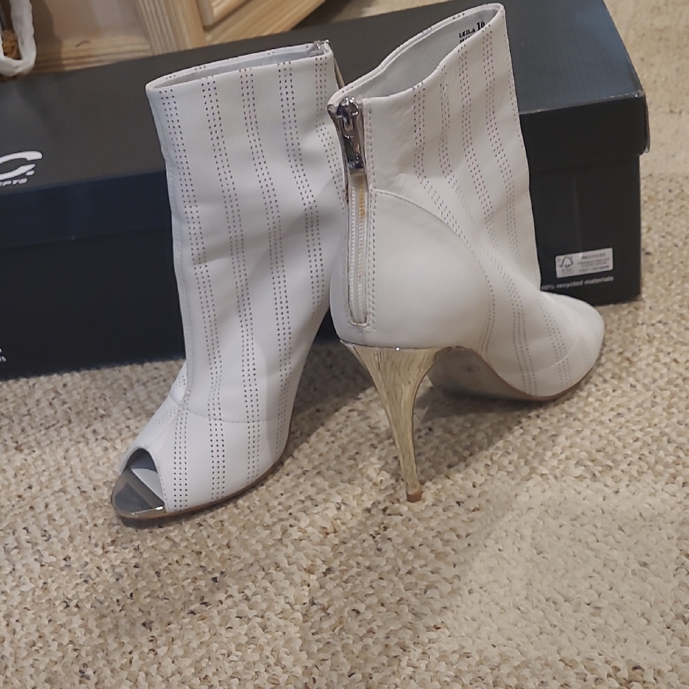 Chinese Laundry White Peep-Toe Heeled Boots
